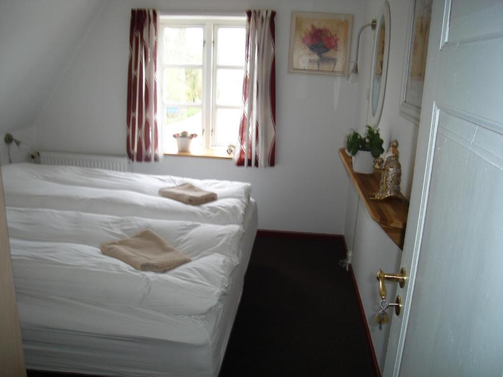 Vindeballe Kro Aeroskobing Room photo